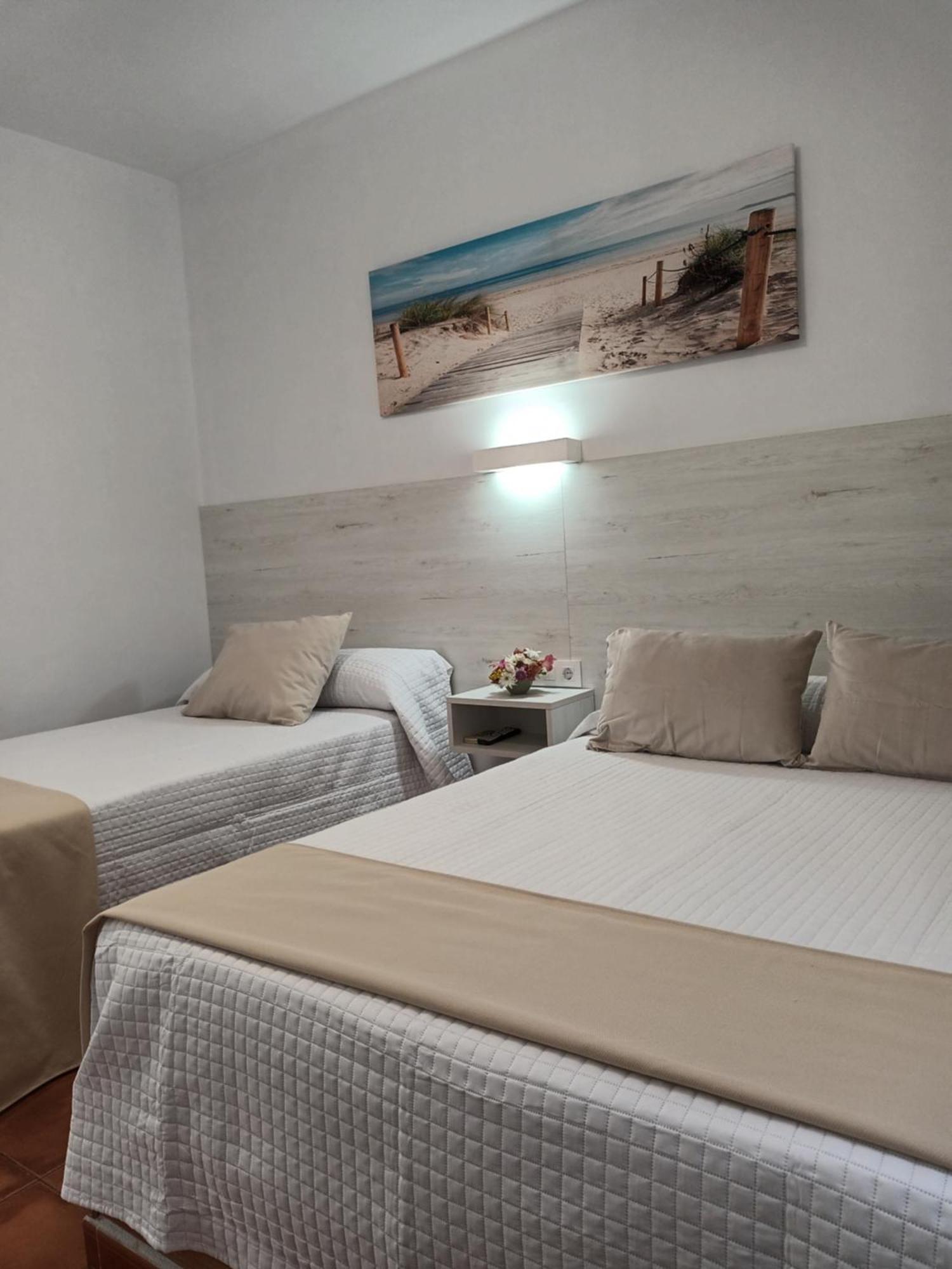 Hostal Los Mellizos 콘일데라프론테라 외부 사진