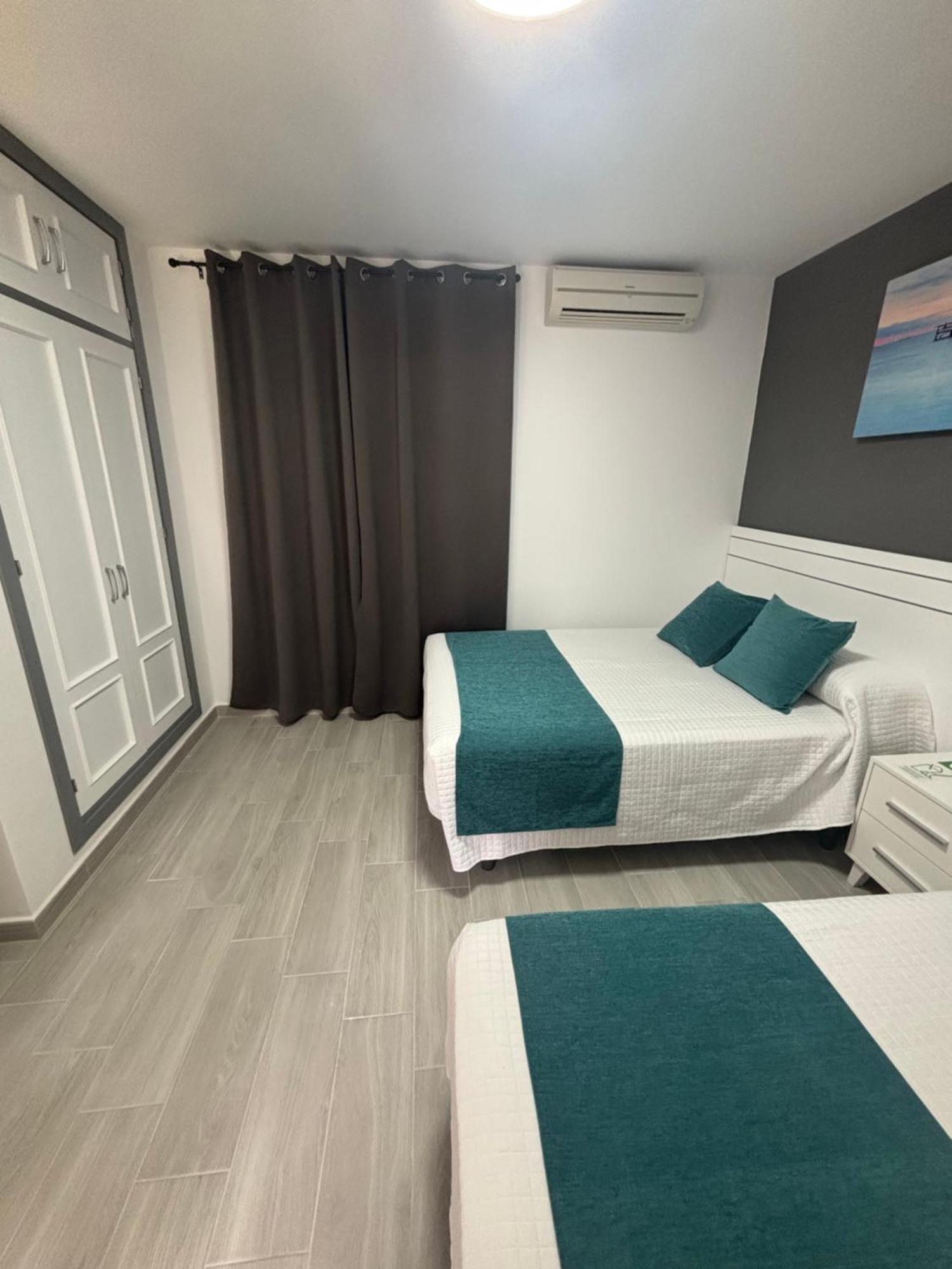 Hostal Los Mellizos 콘일데라프론테라 외부 사진