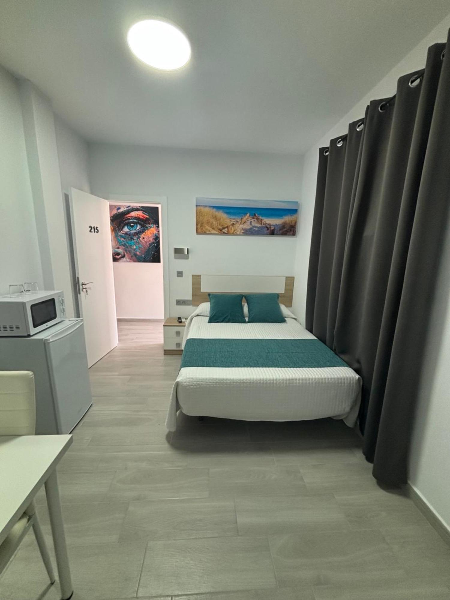 Hostal Los Mellizos 콘일데라프론테라 외부 사진