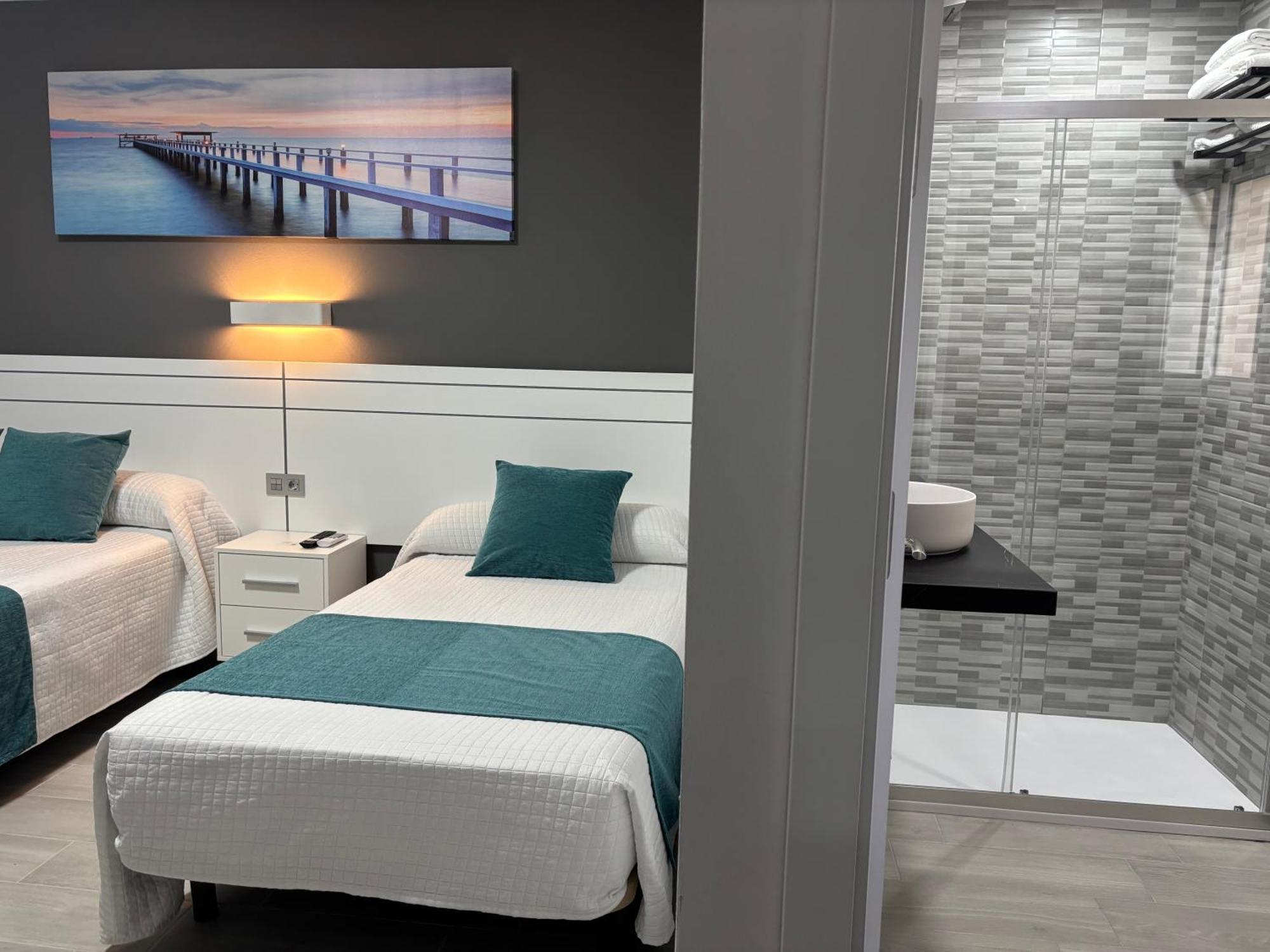 Hostal Los Mellizos 콘일데라프론테라 외부 사진