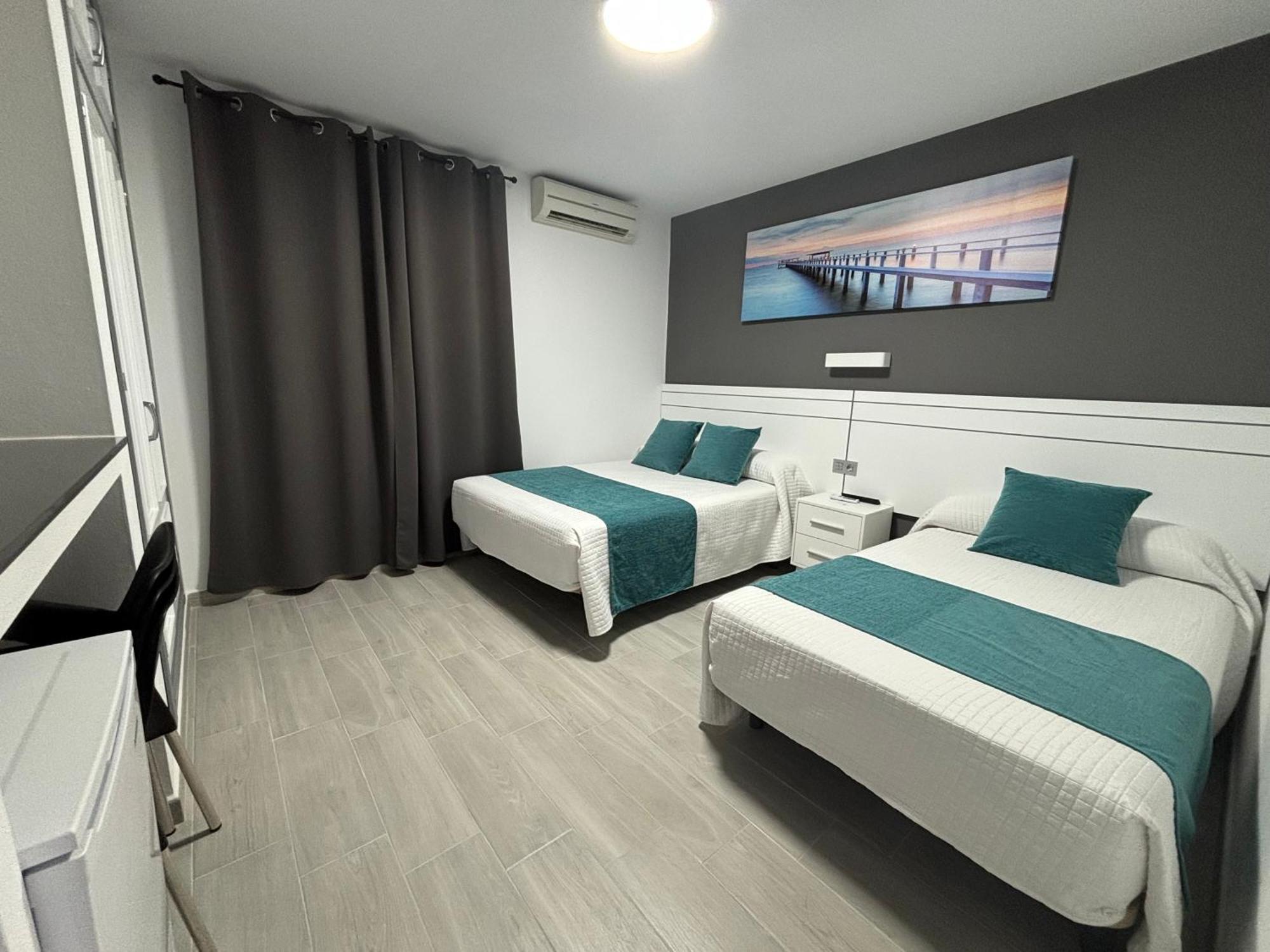Hostal Los Mellizos 콘일데라프론테라 외부 사진
